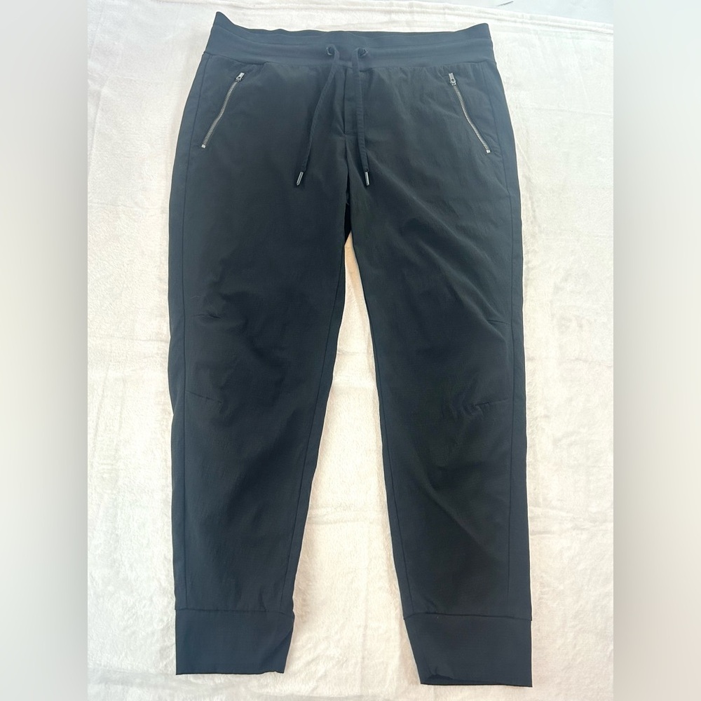 Athleta Trekkie North Jogger, Black